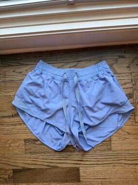 Lulu Lemon Hotty Hot short